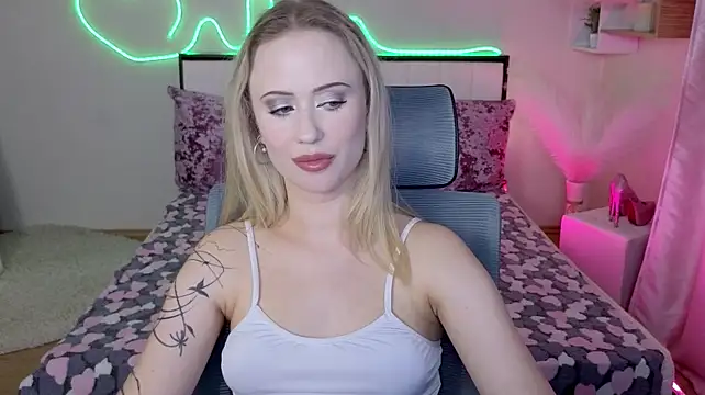 SashaBrooksn Live XXX chat