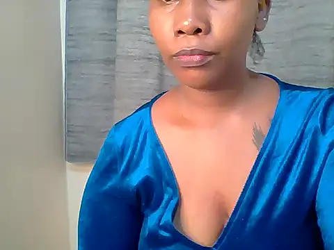 XXX chat uživo modela Sexie_sugar