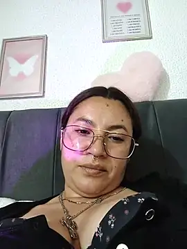 samm_curvy 现场XXX聊天