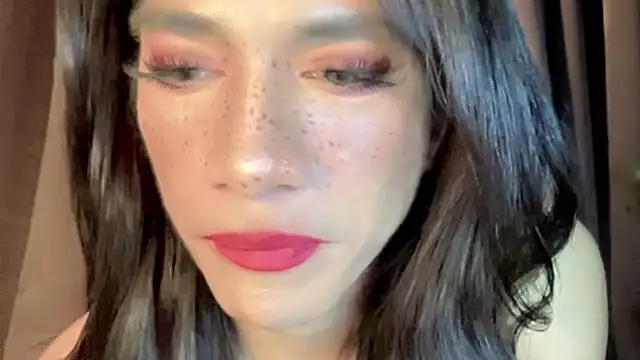 BaffledLensman 라이브 XXX 채팅