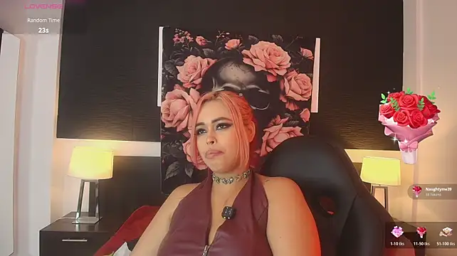 EvaaFoxxy1のライブXXXチャット
