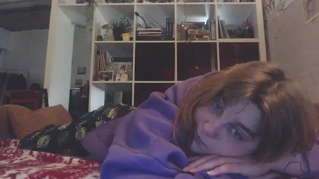 Chat +18 de Lafoliepartout ao vivo