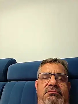 Chatroom XXX en direct de Axer1960