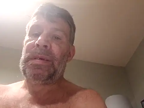 stud2512 Chat XXX in diretta