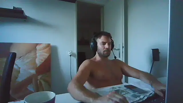 Živý XXX chat alpha-hunk