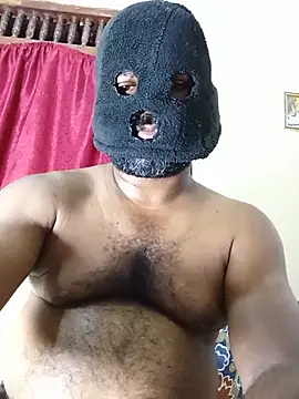 Hiptonos XXX чат на живо