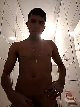 Tchutom's Webcam Show