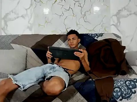 Chat +18 de Andres_HoT_11 ao vivo