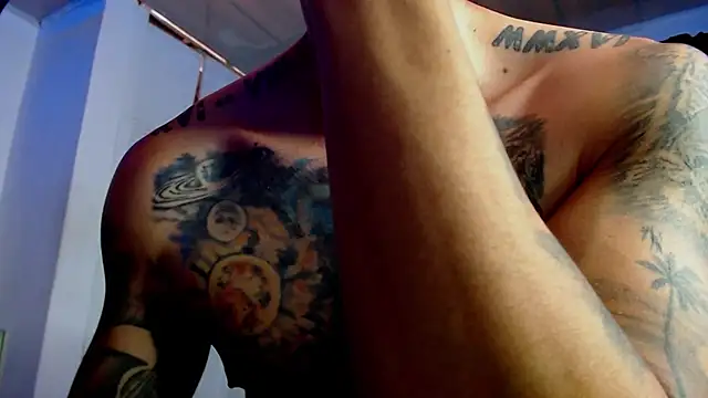 Adam_Hudsond Chat XXX in diretta