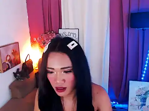 הופעת וובקאם של WILDEXOTICBEAUTY