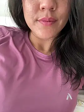 mahia_queen Adlı Modelin Canlı XXX Sohbeti