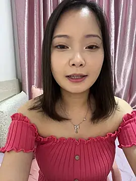 BIGBABYYEYE 라이브 XXX 채팅