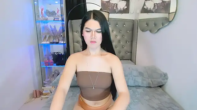 Lisa_empressのライブXXXチャット