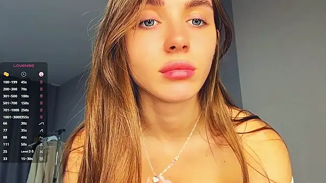 Veluxe's Live XXX Chat