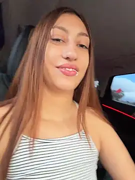 Sara_fun live XXX chat