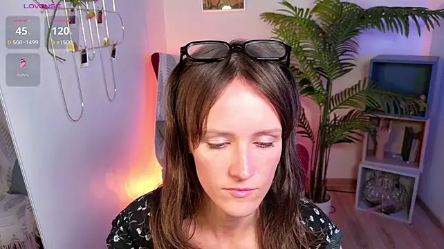XXX chat uživo modela DolphinMorgentau
