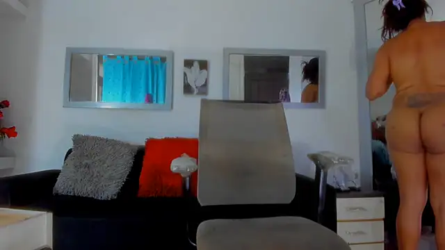 Dollperverthot's Live XXX Chat