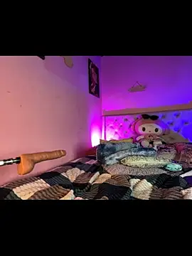 Pokazy przed kamerką – Naugth_channel_ts