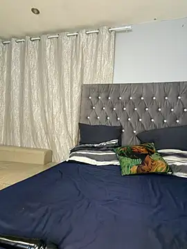 MissPradaa Chat XXX live
