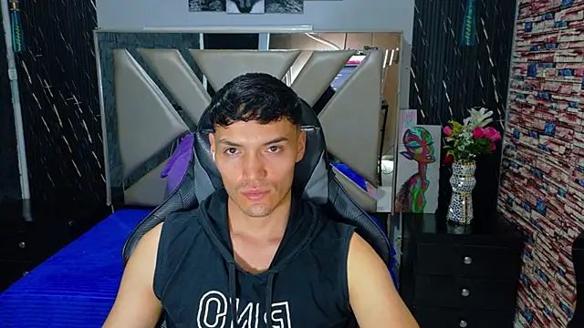Webkamerová show Aron_Darkx
