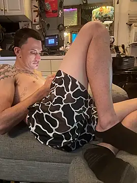 Twist_N_Tease's Live XXX Chat