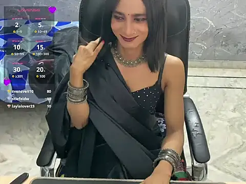 عرض كام LuvLayla