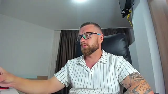 Вебкам-шоу Findom_guy