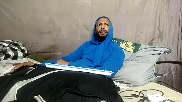 Camodick 在線直播表演