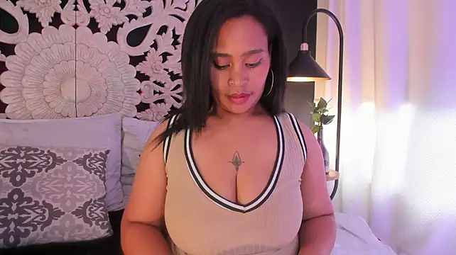 צ'אט XXX בשידור חי של Bianca_DVarela