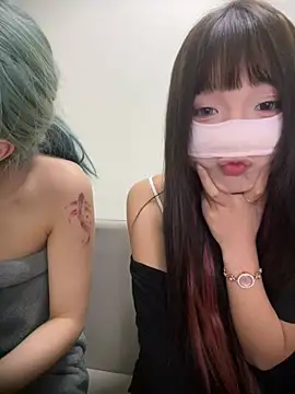Chatroom XXX en direct de Rocket-Girl