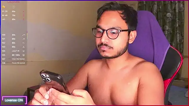 Chatroom XXX en direct de fuckkboy101