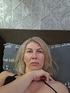stellahere8 Live XXX Chat