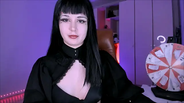 mollyposhh Adlı Modelin Web Kamerası Şovu