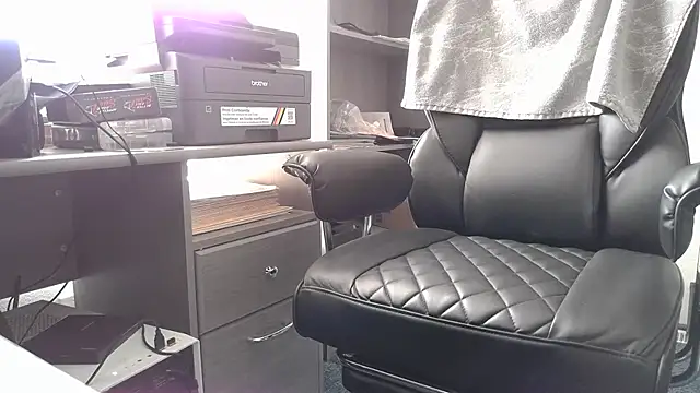 TrevorSteele Chat XXX live
