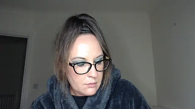 Humiliatrixxxx – Live XXX-chat