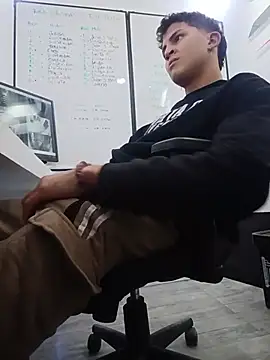 Axel_Romanov 라이브 XXX 채팅