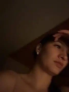 RussianGirls_ XXX чат на живо