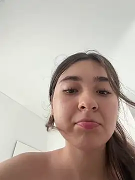 Valentina_ro's Live XXX Chat