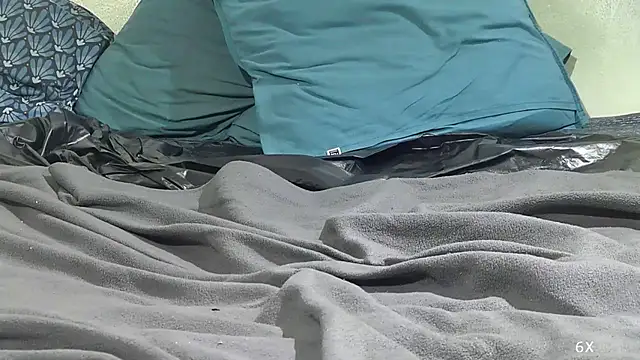 adepravertotal Adlı Modelin Canlı XXX Sohbeti