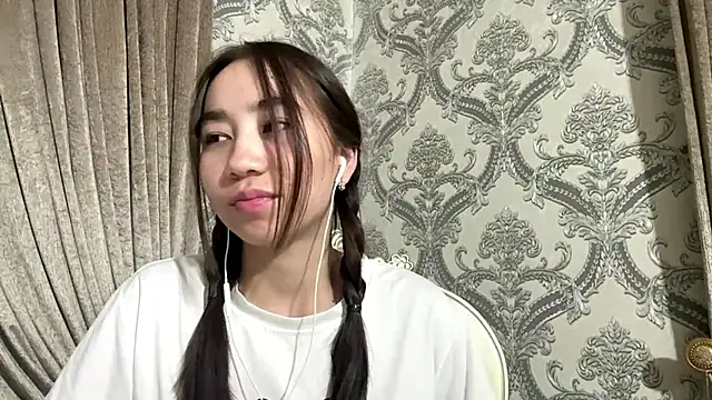 cocoSharms' Live XXX Chat