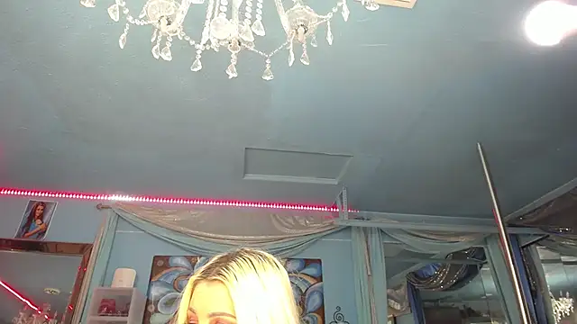 ADRIANNA_FOX's Live XXX Chat