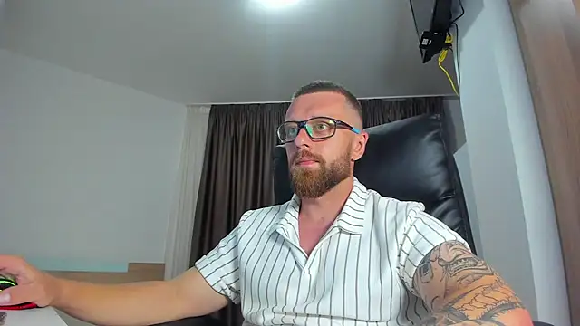 แชท XXX สดของ Findom_guy