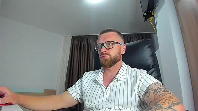 Вебкам-шоу Findom_guy