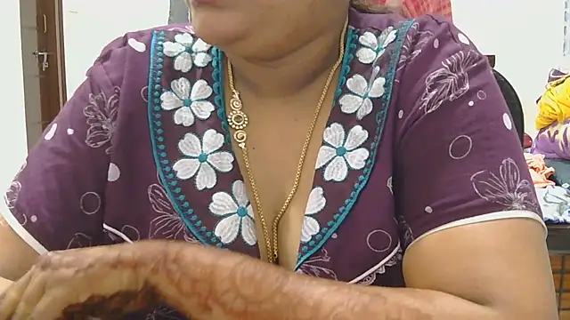 Nisha-telugu's Live XXX Chat