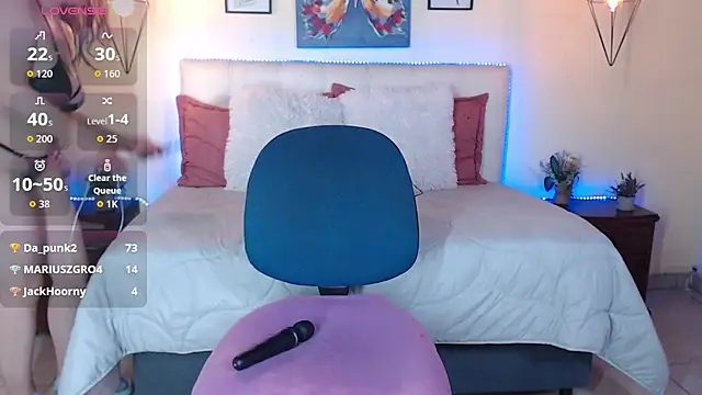 Megan_05_ live XXX chat