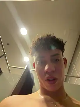 yoursexyjose – webcam-show