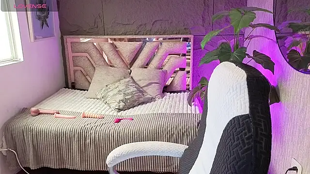 Lili_sweett webcam show