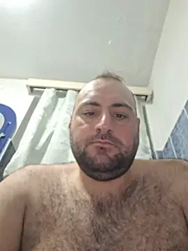 Chatroom XXX en direct de StrictBobby