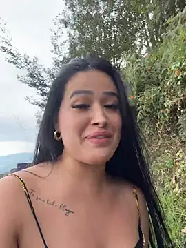 Sara_fun – Naživo XXX chat