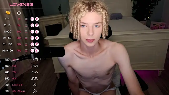 Kudi_Minnt Live XXX-chat